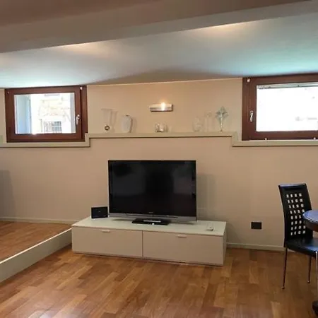 San Marco With Canal View Apartamento *